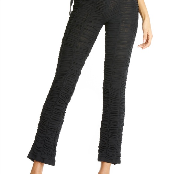 I.AM.GIA - Picture 3 of 3